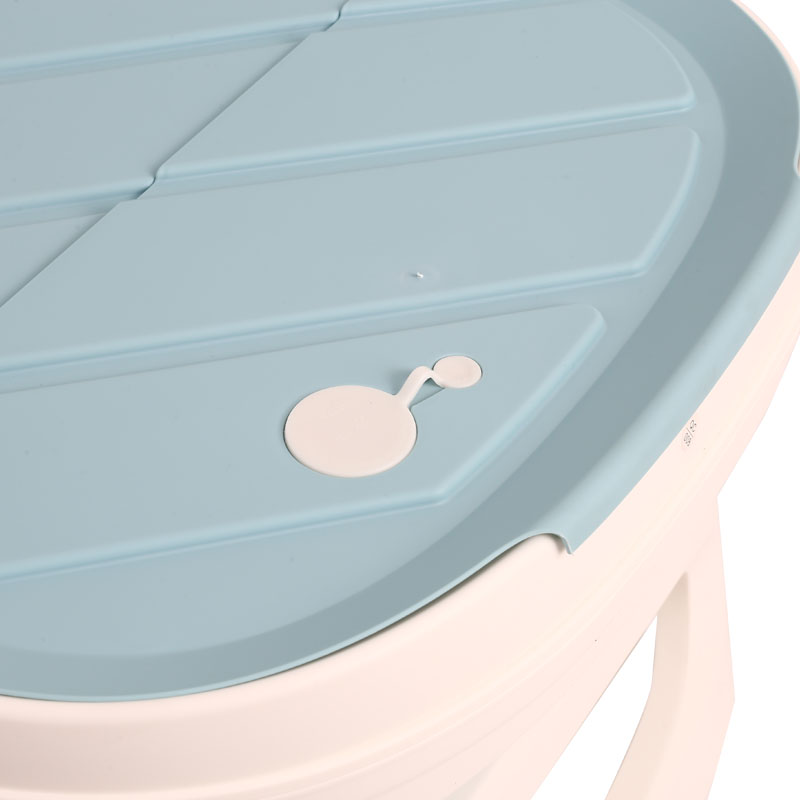 Household bath bucket