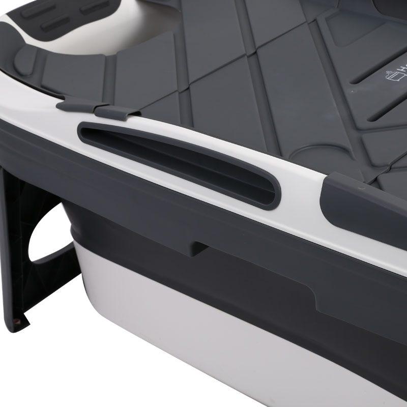 Foldable adult bathtub